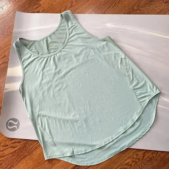 Tops - Unknown I XL